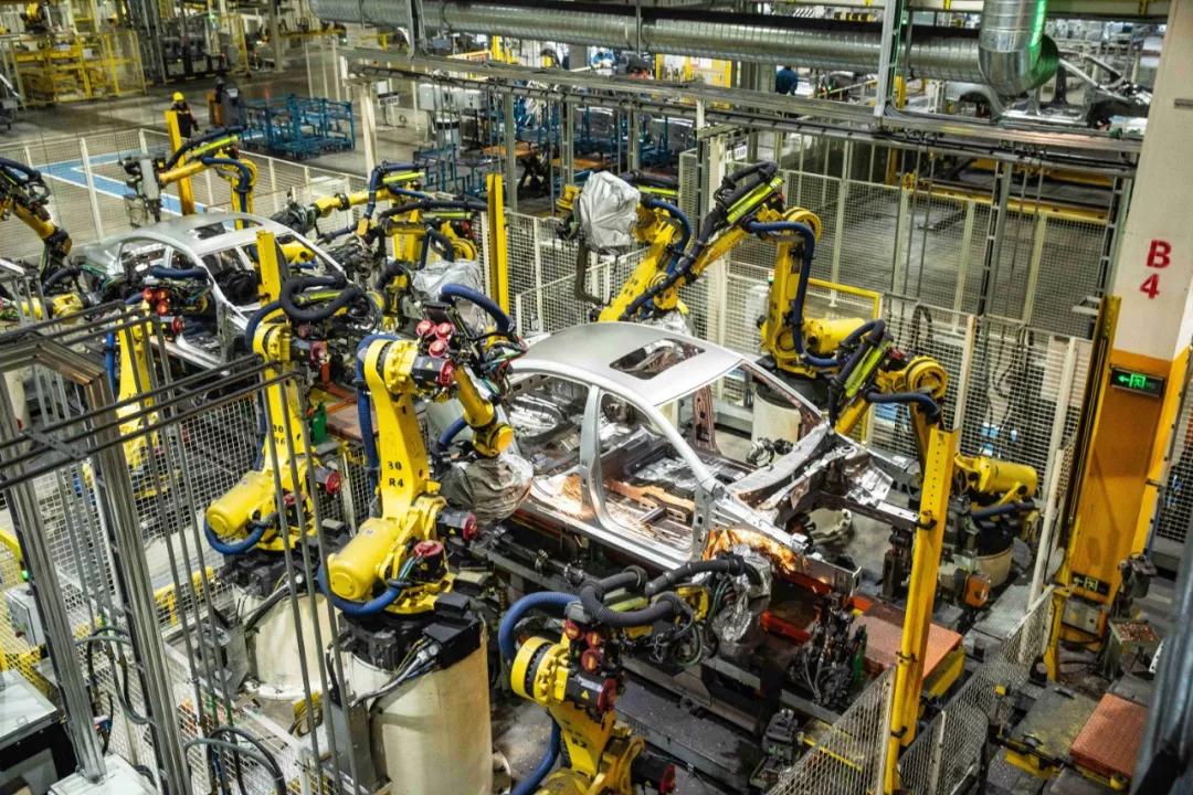 探秘上汽鄭州工廠(chǎng) 榮威RX3與i5的誕生地，技術(shù)開(kāi)發(fā)與生產(chǎn)細(xì)節(jié)一覽